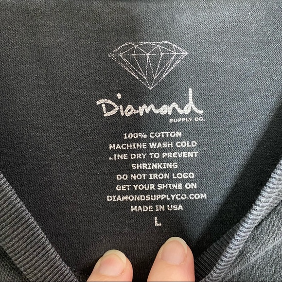 Diamond perfume bottle graphic tee shirt L - Picture 9 of 9
